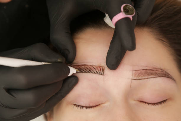 How Microblading Can Transform Thin or Patchy Eyebrows in Milwaukee